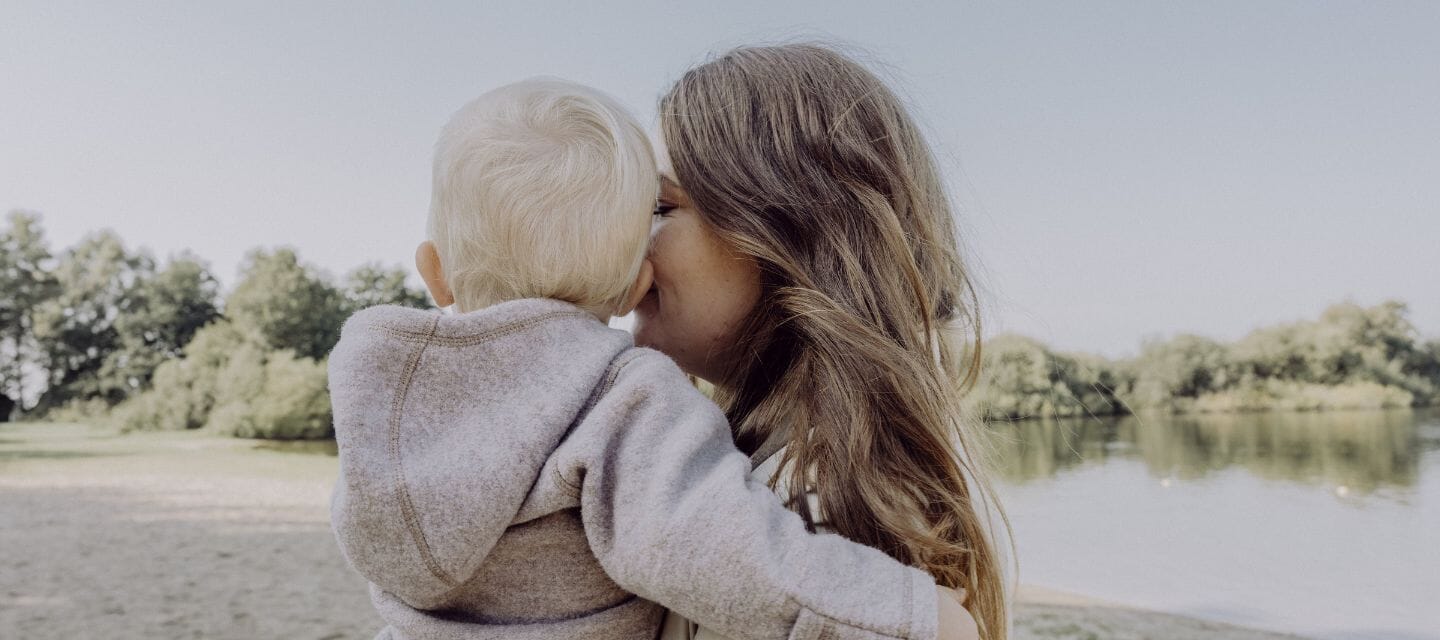 So ziehst Du Dein Baby im Winter richtig an