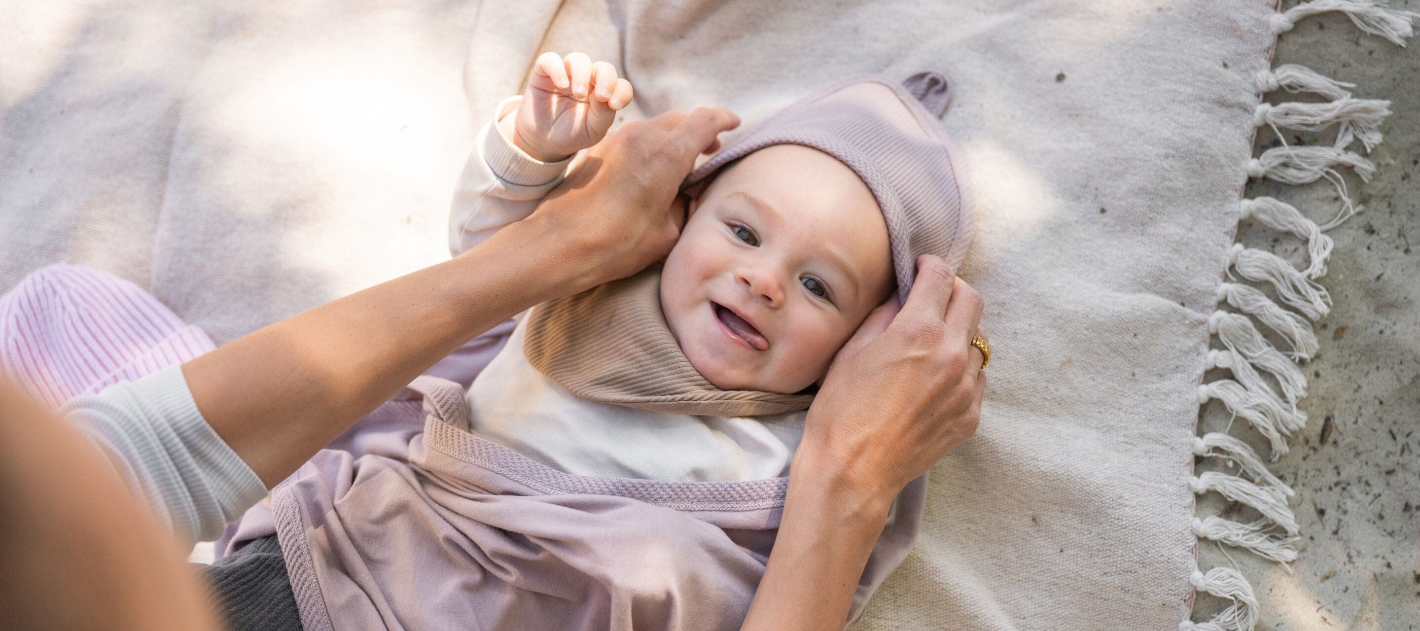 Sonnenschutz für Babys: Was Du im ersten Jahr beachten musst