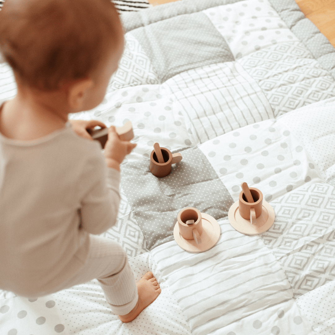 Patchwork Krabbeldecke | Essential Grau