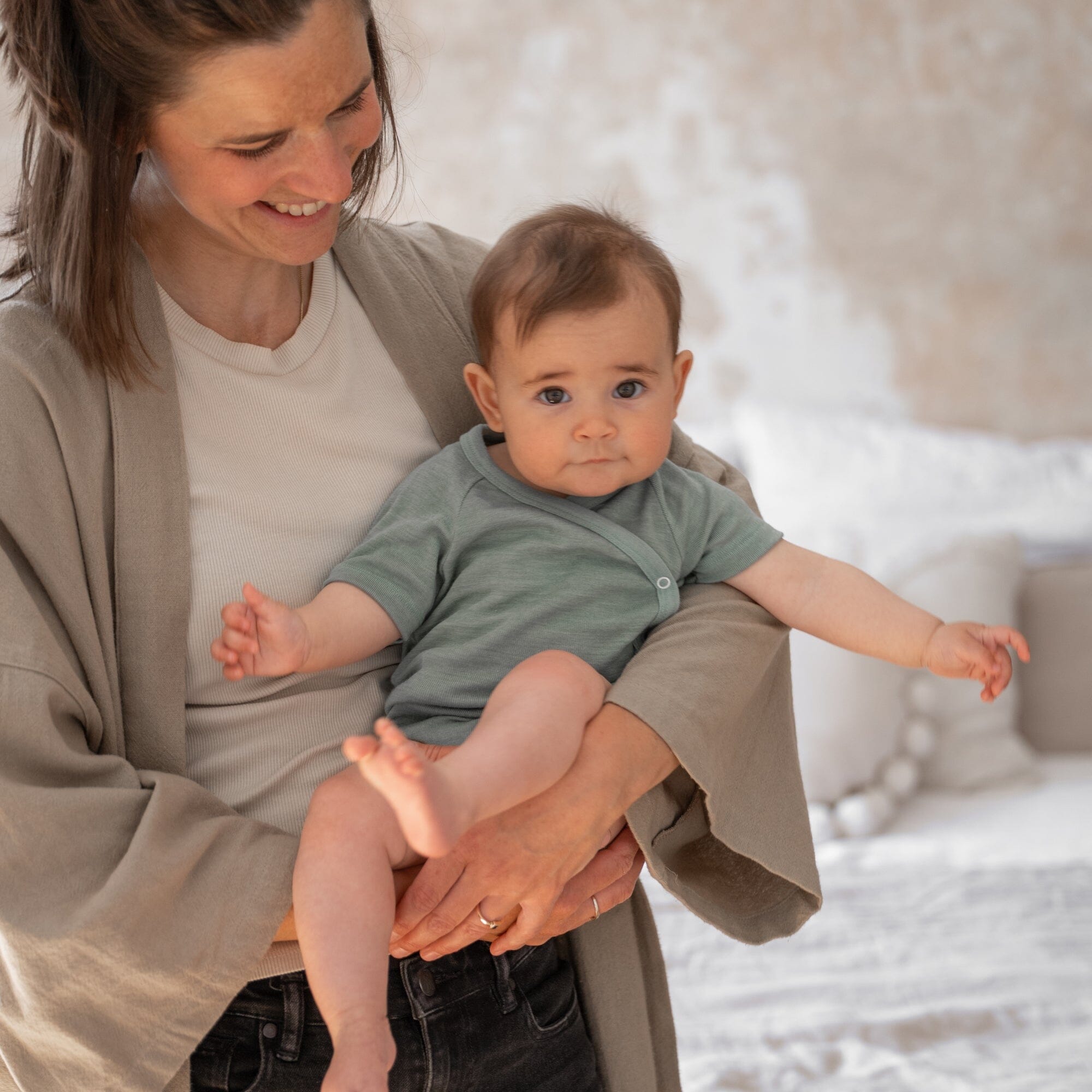 Wolle-Seide Kurzarm-Wickelbody | Essential Mint