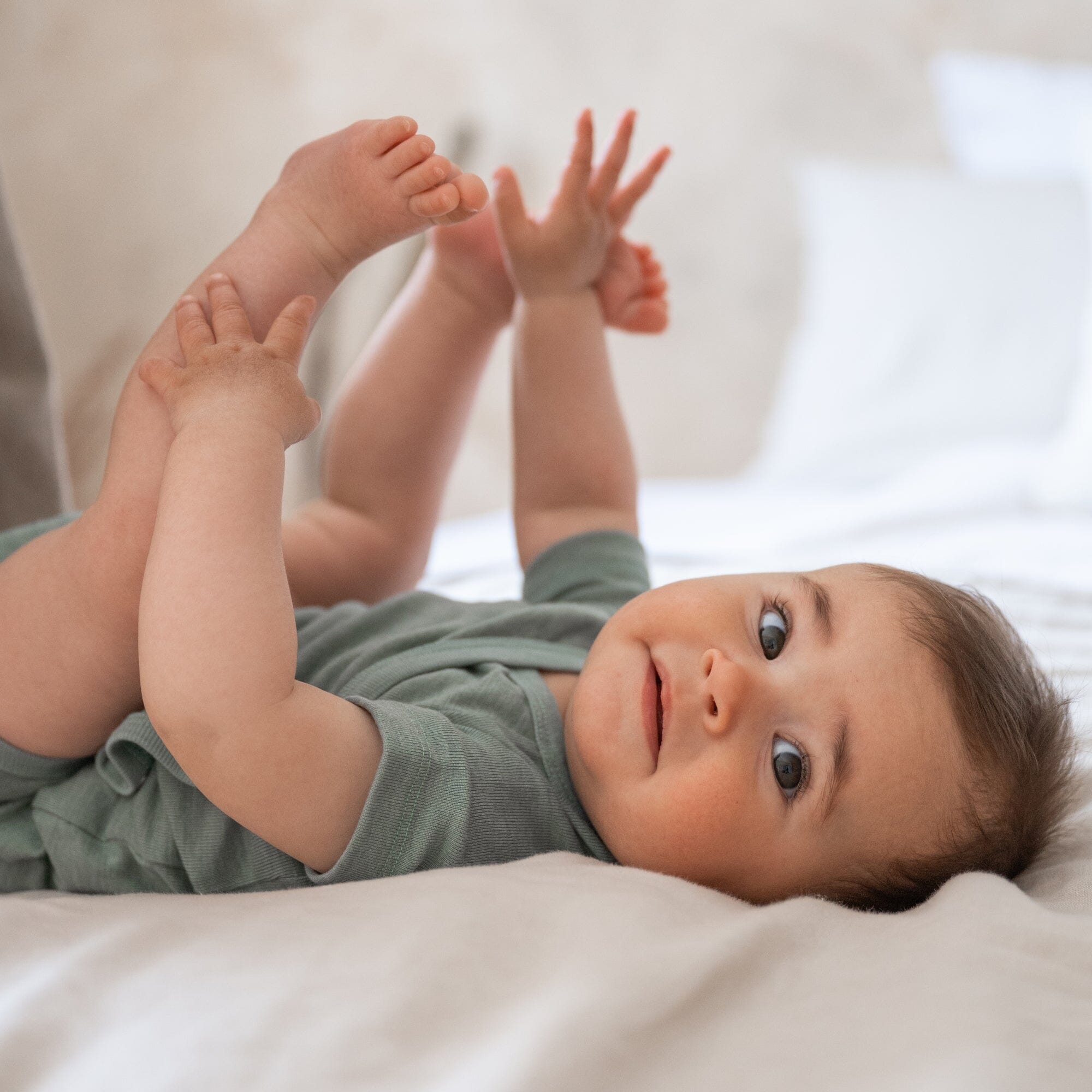 Wolle-Seide Kurzarm-Wickelbody | Essential Mint