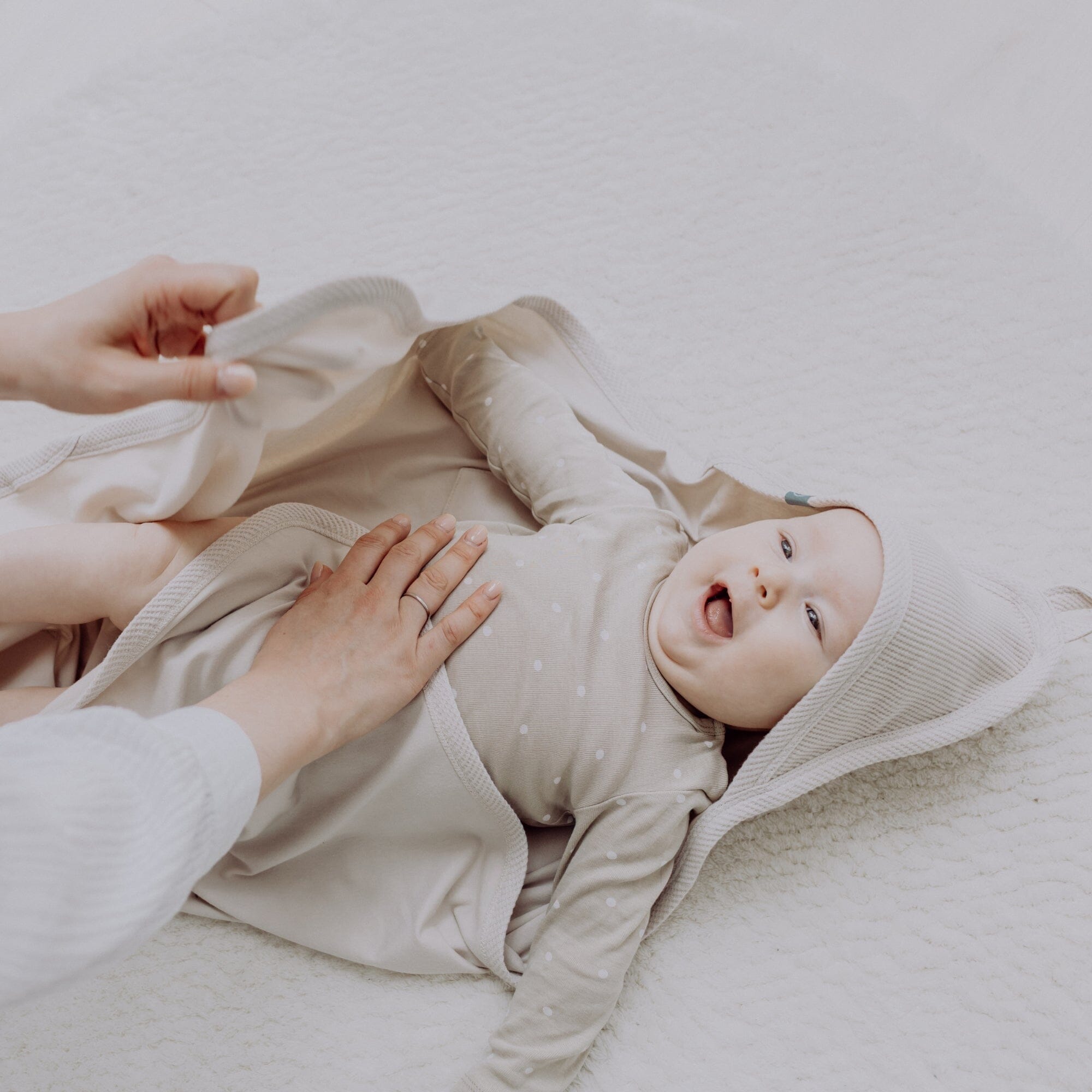 UV-Einschlagdecke | Essential Beige