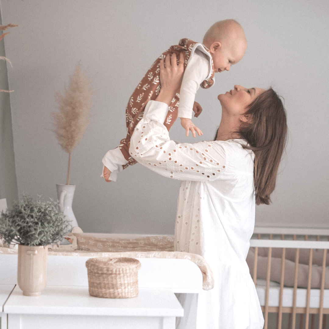 Schlafsack mit Füßen 1.0 TOG | Floral Mocca