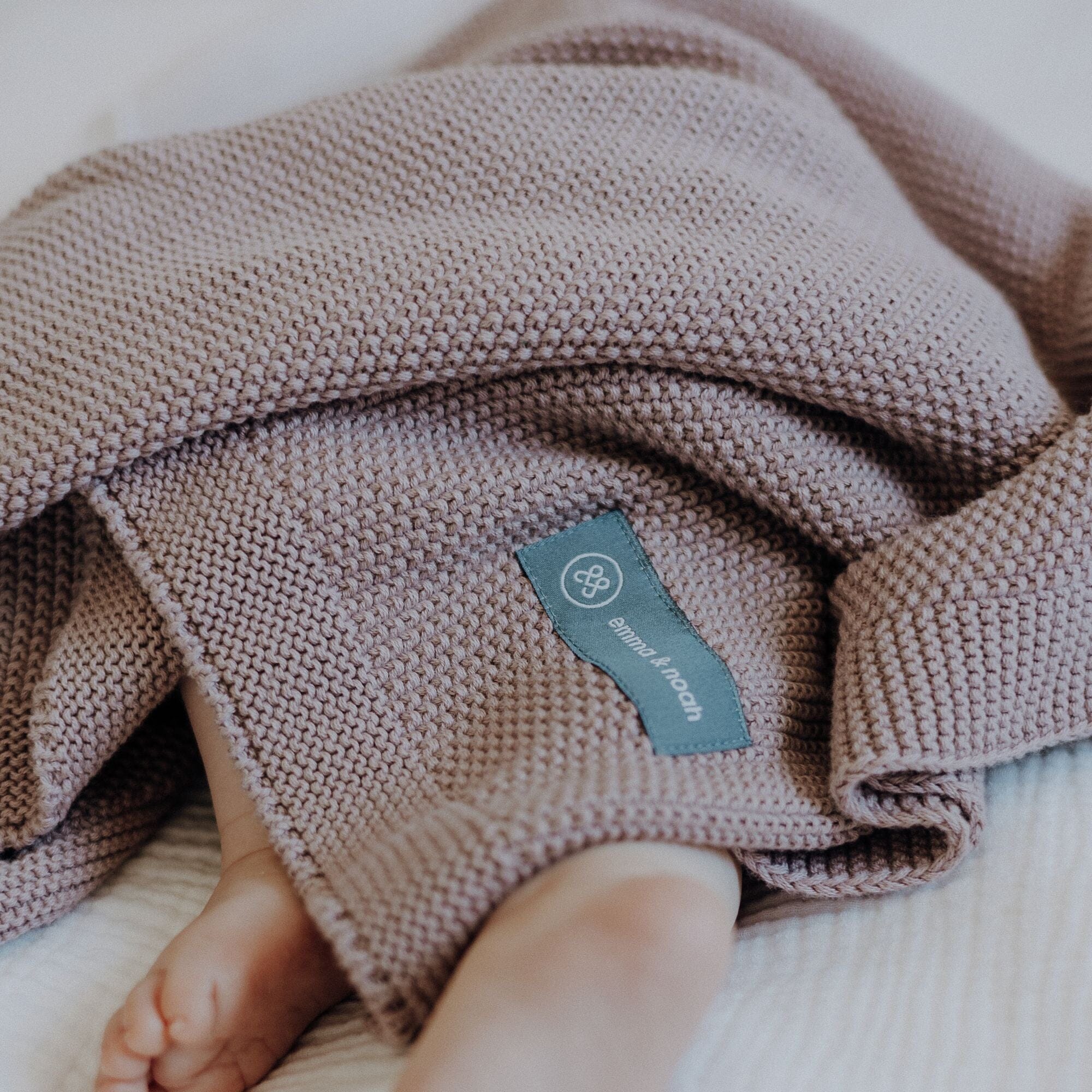 Strickdecke | Essential Berry