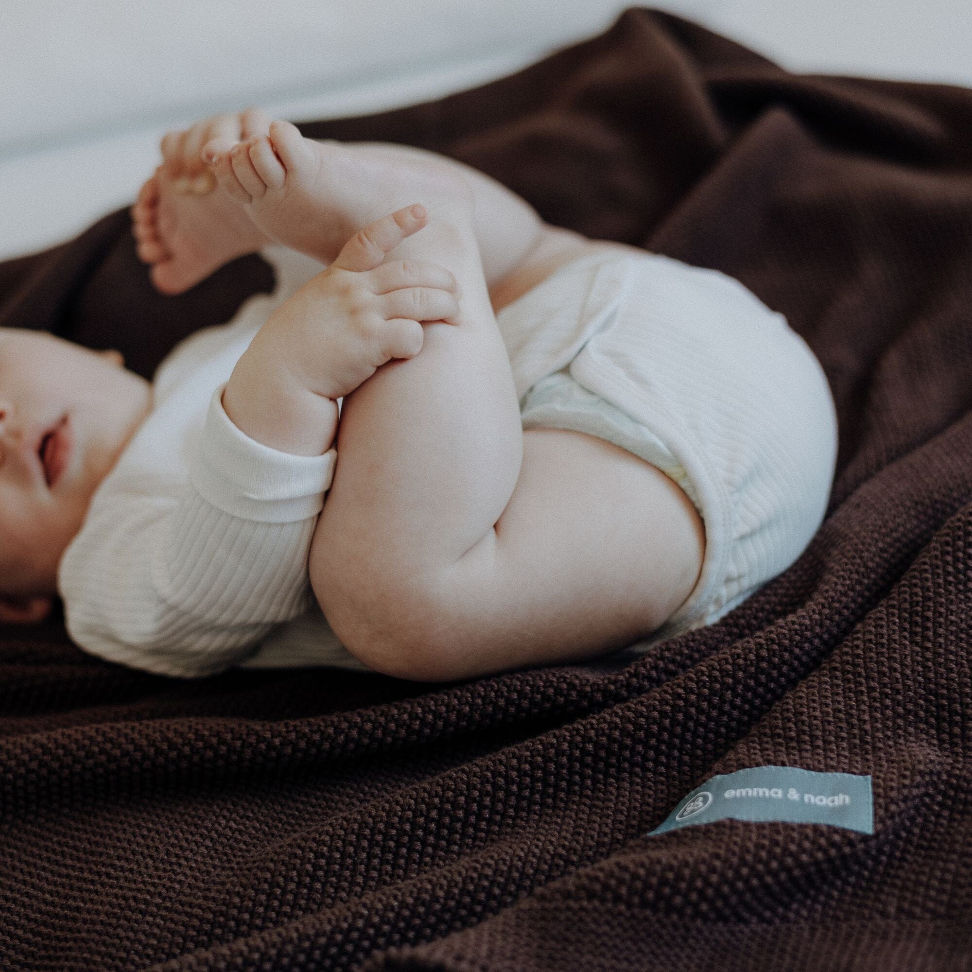 Strickdecke | Essential Chocolate