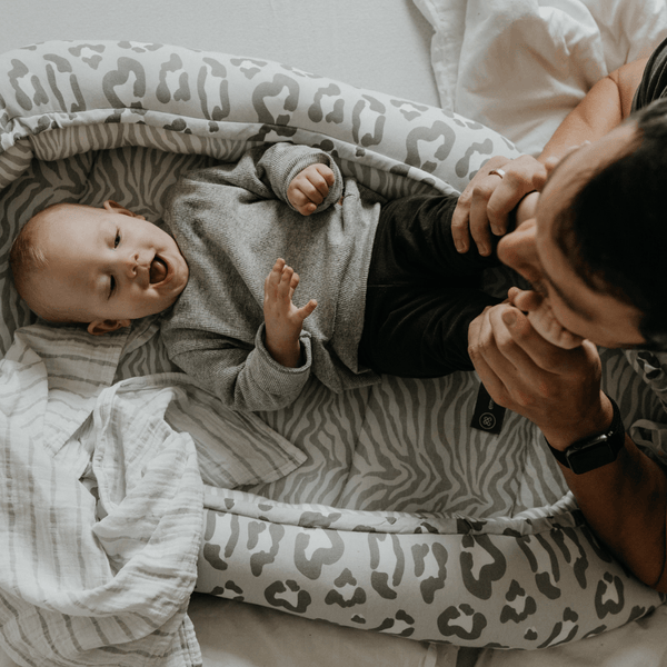 Babynest | Leo Grau