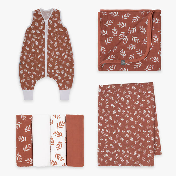 Willkommens Bundle | Schlafsack mit Füßen 0.5 TOG | Floral Mocca