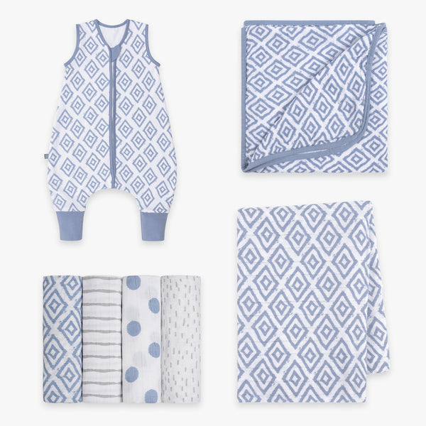 Willkommens Bundle | Schlafsack mit Füßen 1.0 TOG | Rauten Blau