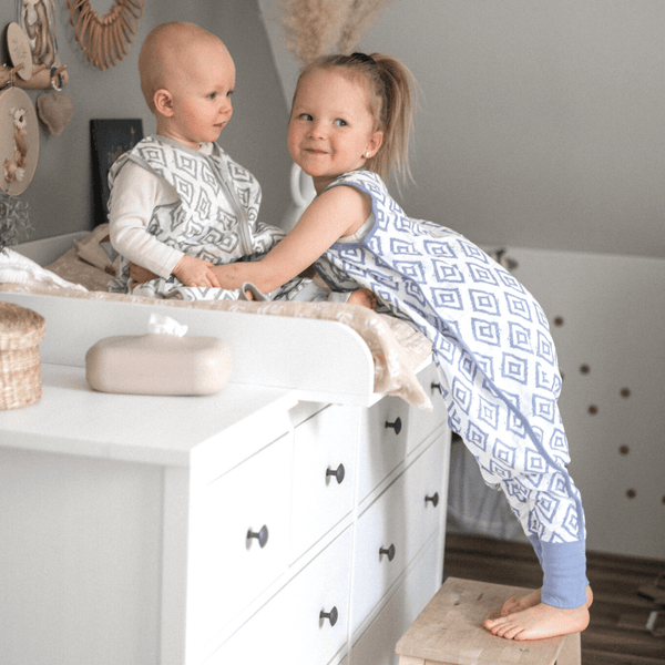 Erstausstattung Bundle | Schlafsack mit Füßen 1.0 TOG | Rauten Blau
