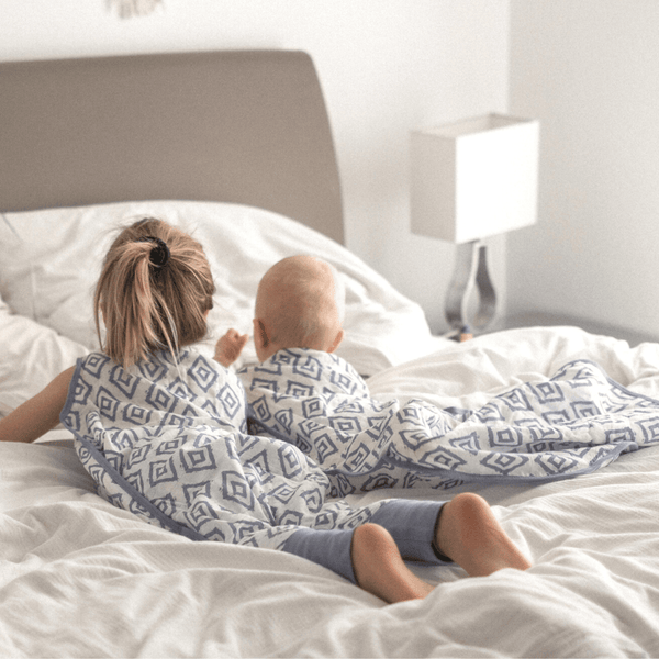 Kuschel Bundle | Schlafsack mit Füßen 0.5 TOG | Rauten Blau